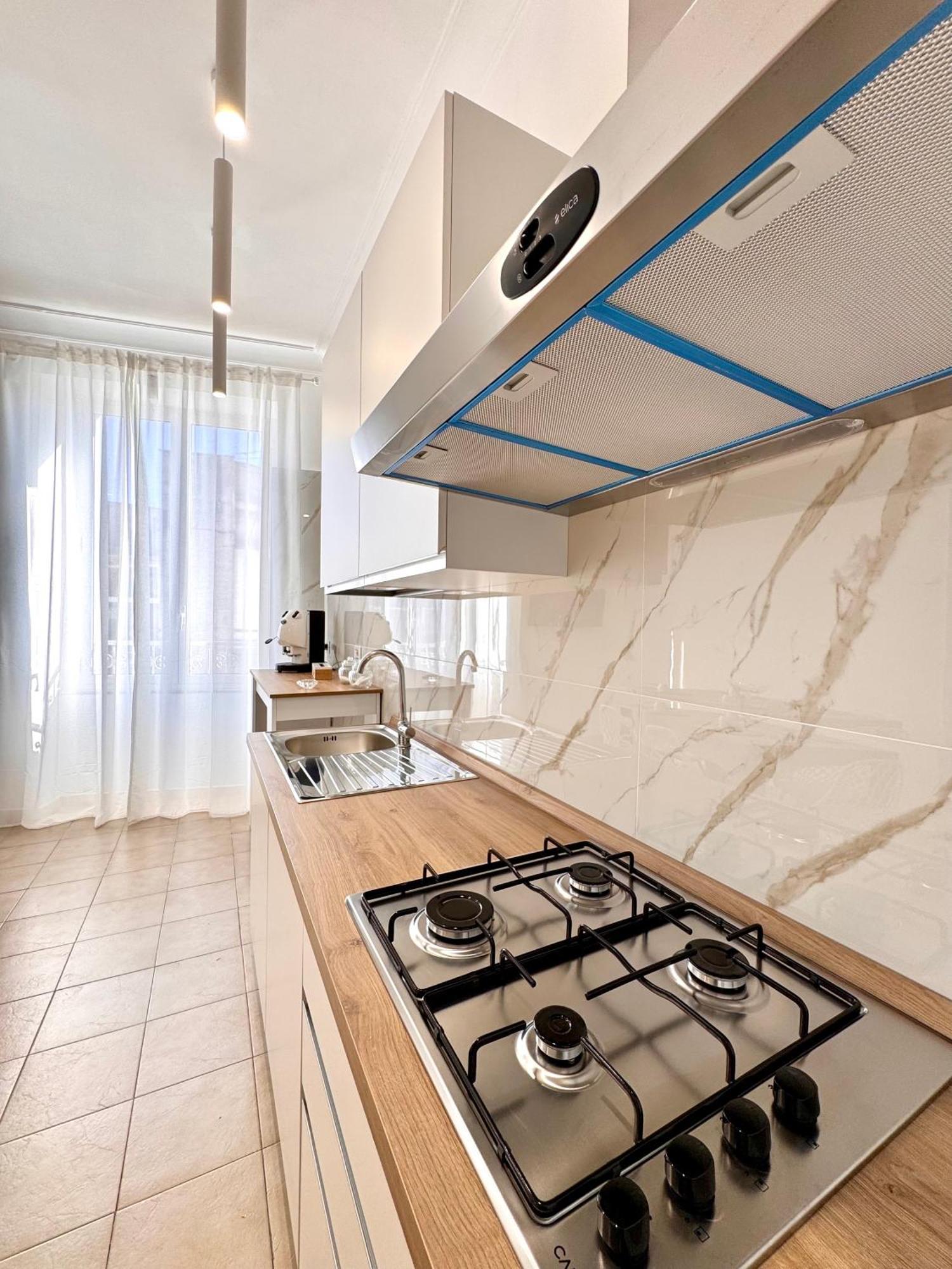 Galasso Apartments เนเปิลส์ ภายนอก รูปภาพ