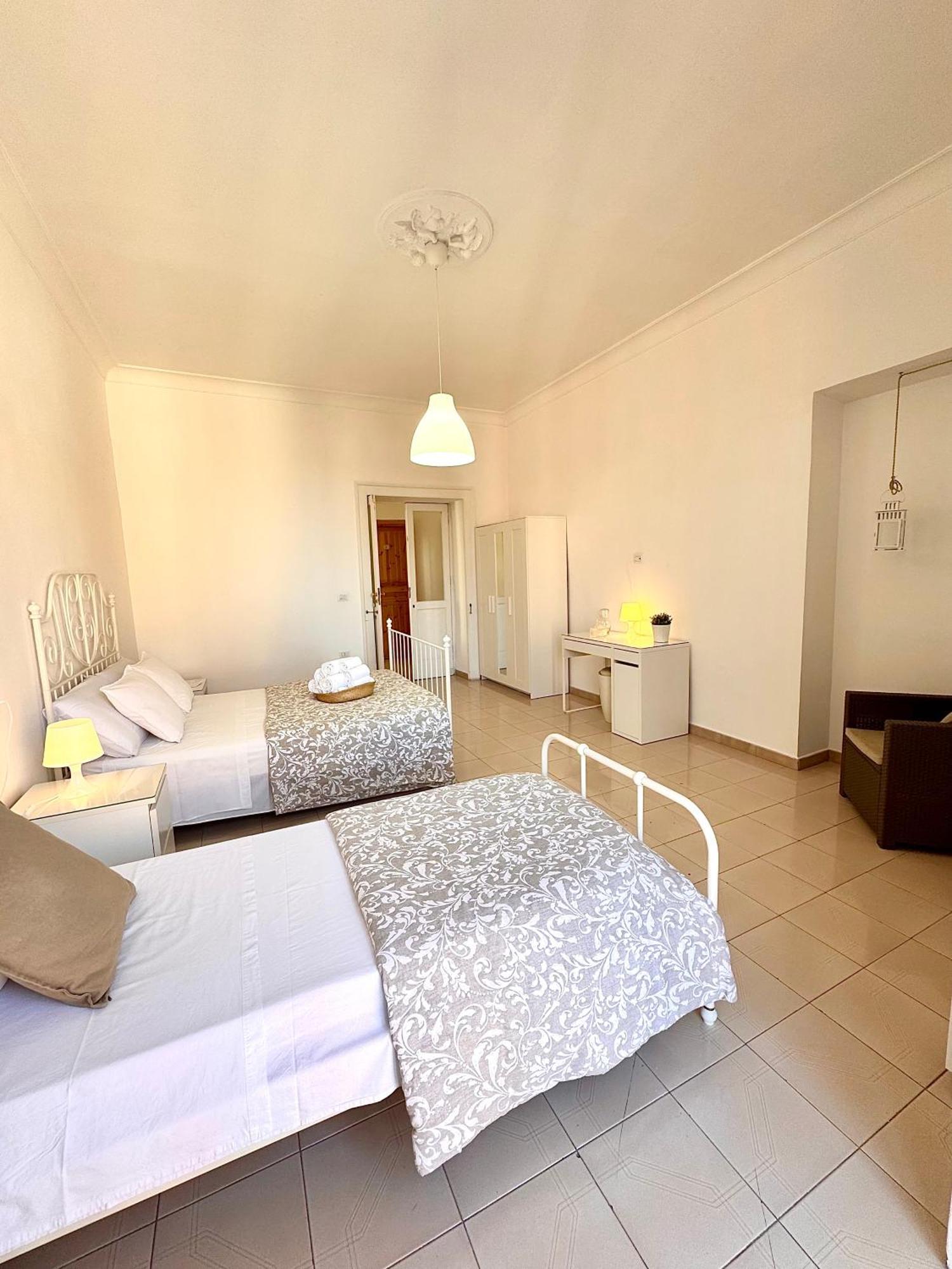 Galasso Apartments เนเปิลส์ ภายนอก รูปภาพ
