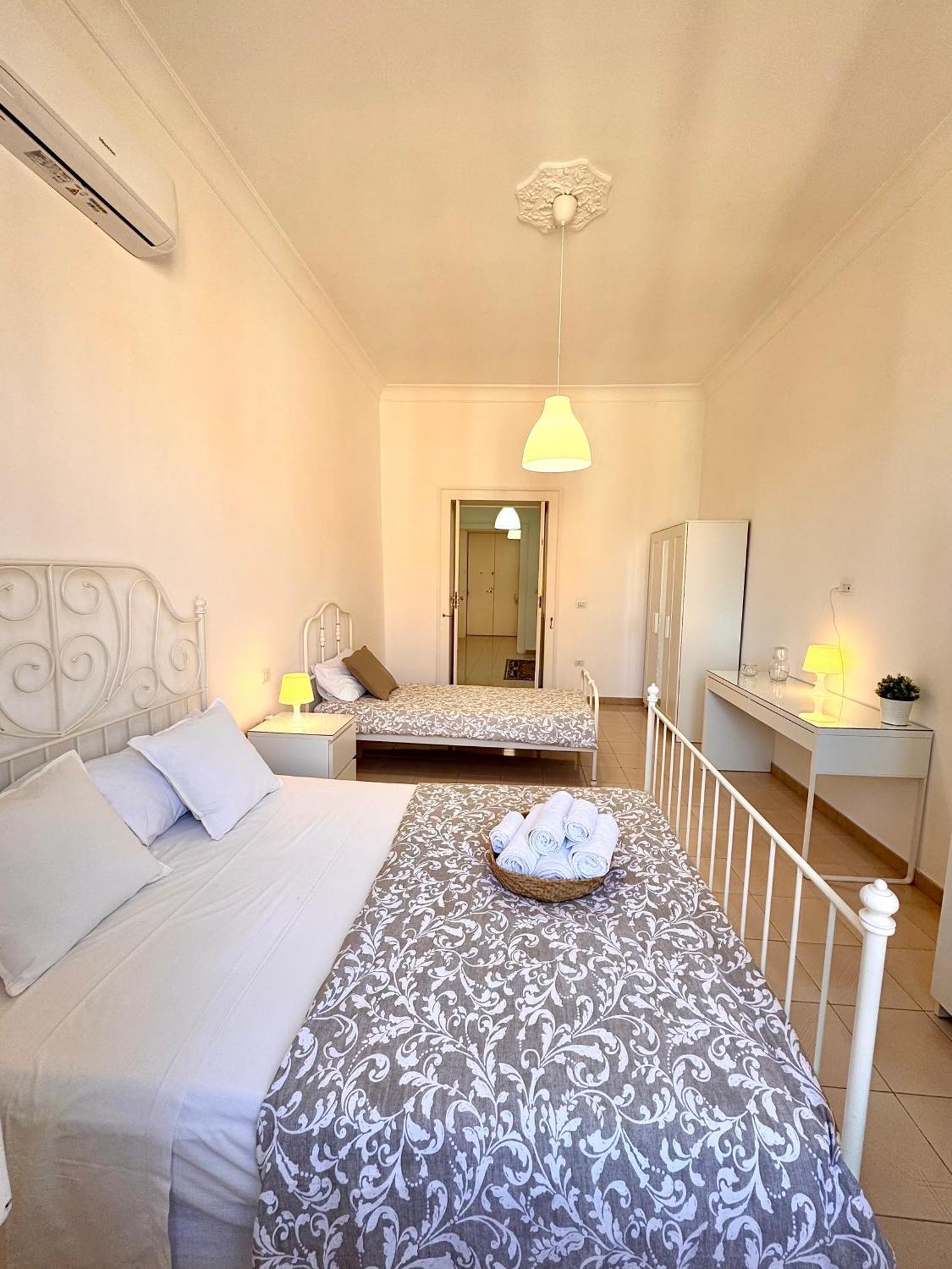 Galasso Apartments เนเปิลส์ ภายนอก รูปภาพ