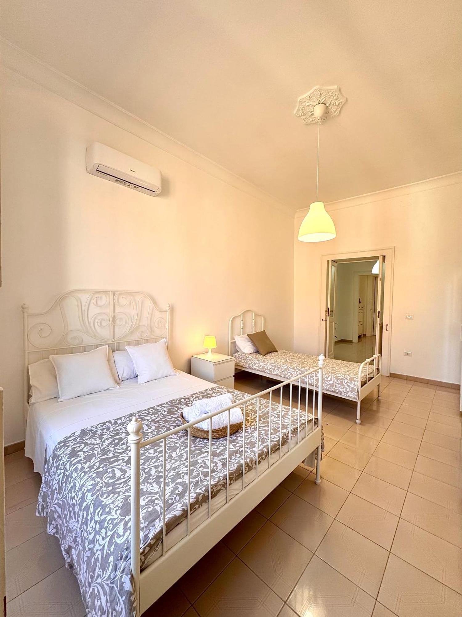 Galasso Apartments เนเปิลส์ ภายนอก รูปภาพ